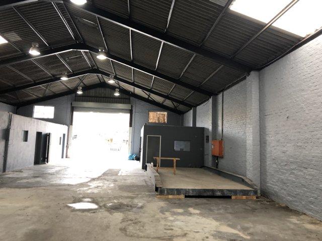 To Let Commercial Property for Rent in Montague Gardens Western Cape